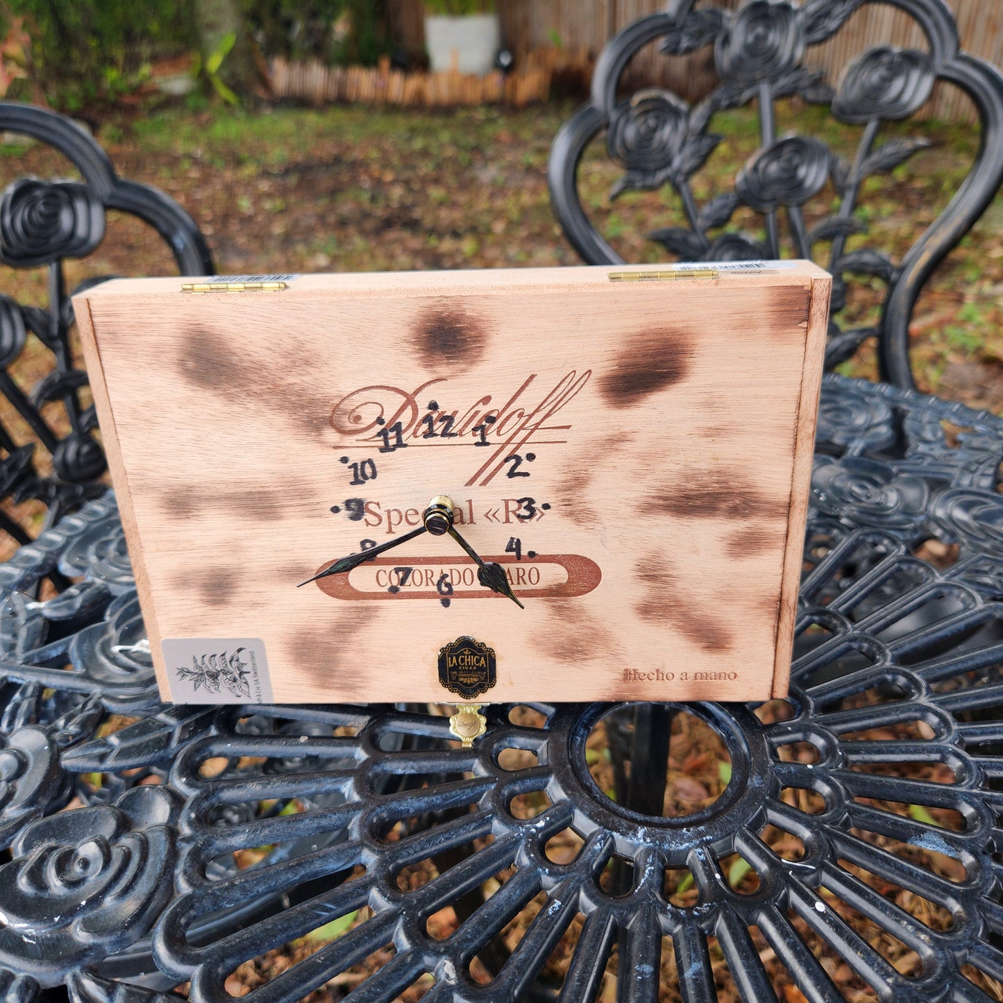 Handcrafted Cigar Box Clock by @LaChicaCigar